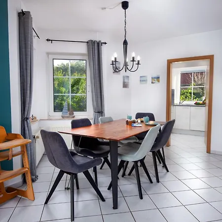 Dom wakacyjny Deichblick By Interhome